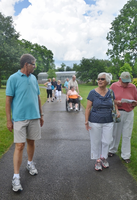 leaving the botanical gardens